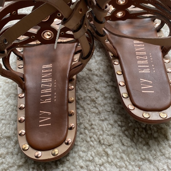 IVY KIRZHNER Rose Gold Hardware Gladiator Sandals. Caramel leather. - Picture 3 of 6
